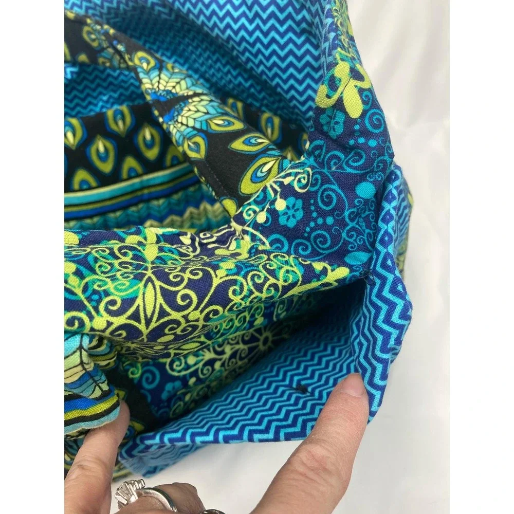 Handmade Peacock-Pattern Quilted Tote Bag – Blue/Green‎ Fabric – 13" x 5" x 10" - Picture 6 of 11